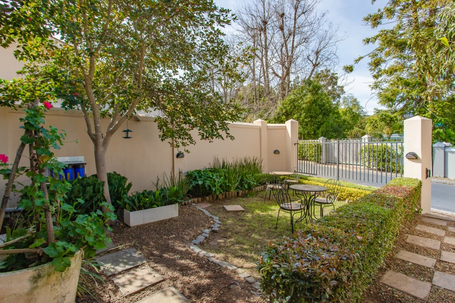 2 Bedroom Property for Sale in Franschhoek Western Cape